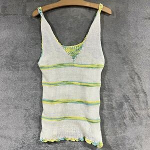 Crochet Tank Top Retro Pastel Striped Knit White Womens Sleeveless Scallop Sz M?